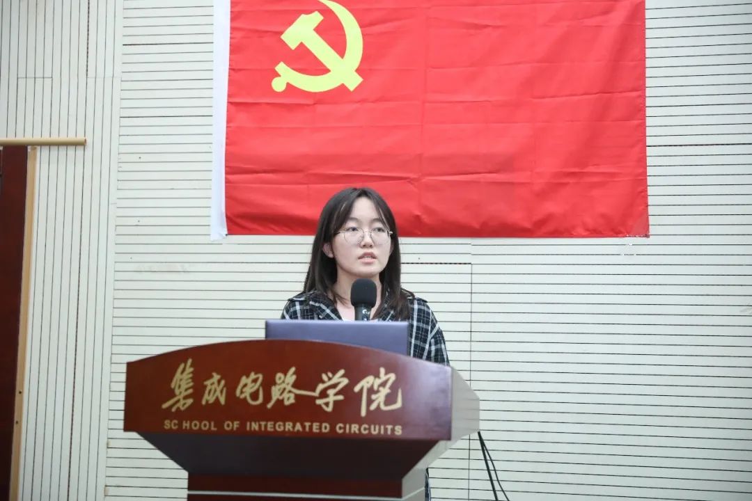 6e5d43d7e31f4d9c82287e55af769763.jpg 6e5d43d7e31f4d9c82287e55af769763.jpg